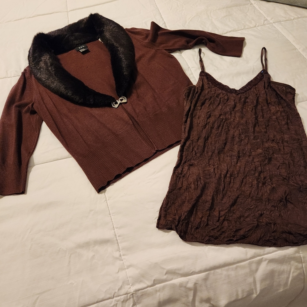 Fur collared sweater & cami